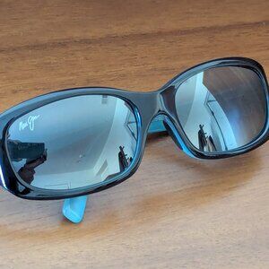 Maui Jim Women's Punchbowl Polarized Rectangular Sunglasses